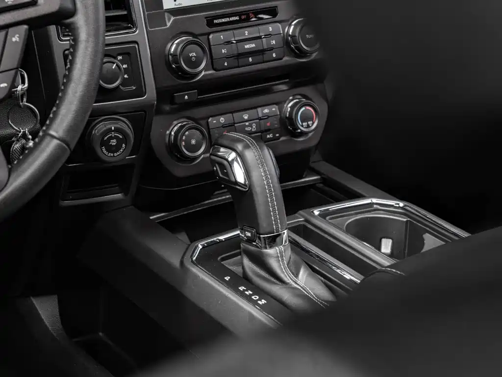 Ford F-150 Raptor — фото 18