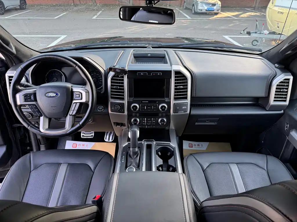 Ford F-150 Raptor — фото 14