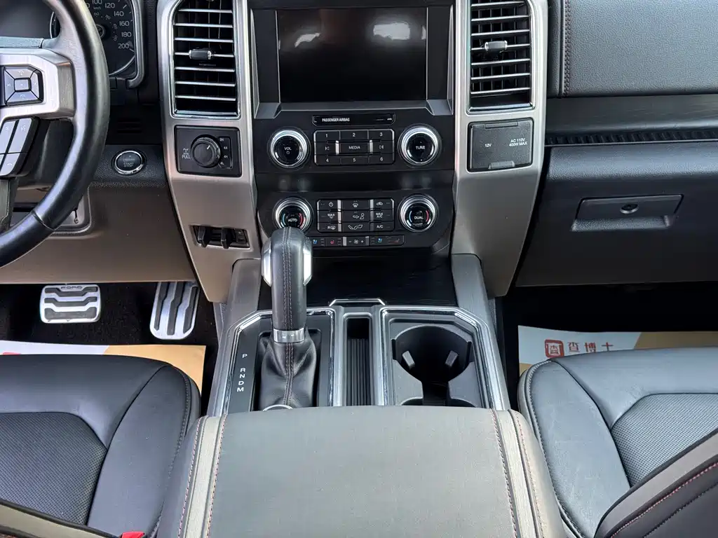 Ford F-150 Raptor — фото 17
