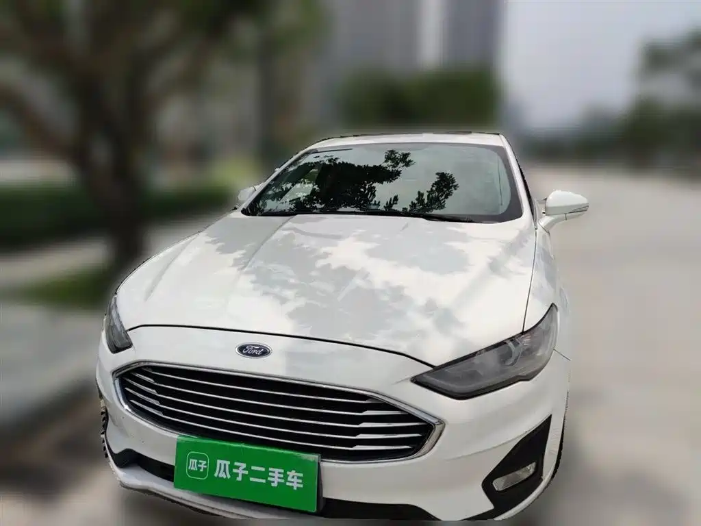 Ford Mondeo — фото 24