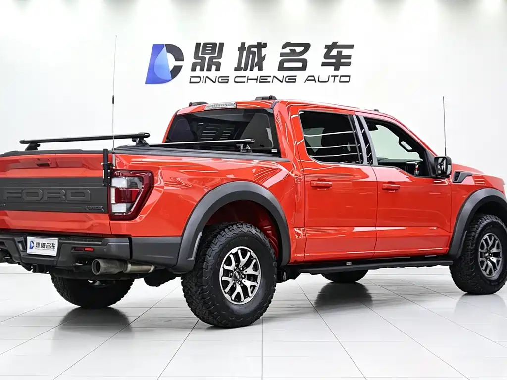 Ford F-150 Raptor — фото 11