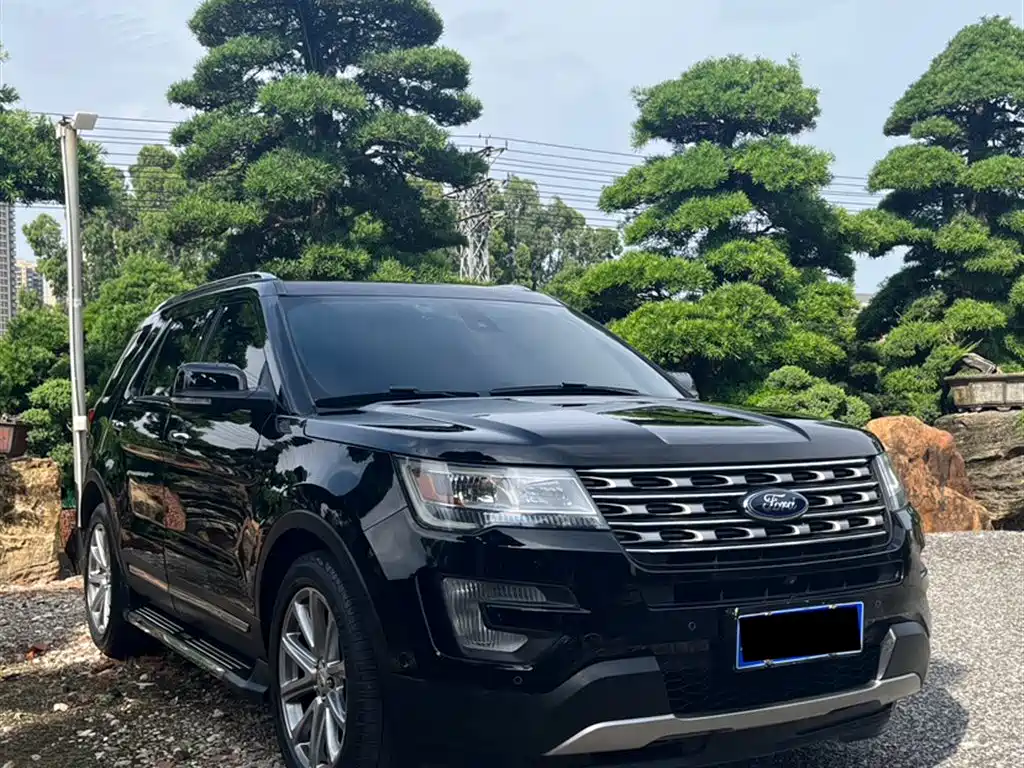 Ford Explorer (Import) — фото 24