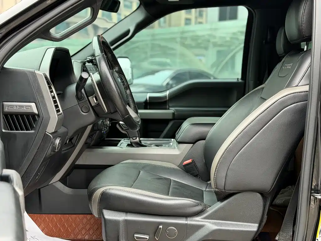 Ford F-150 Raptor — фото 8