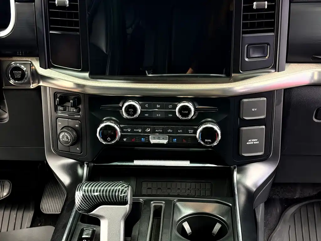 Ford F-150 Raptor — фото 8
