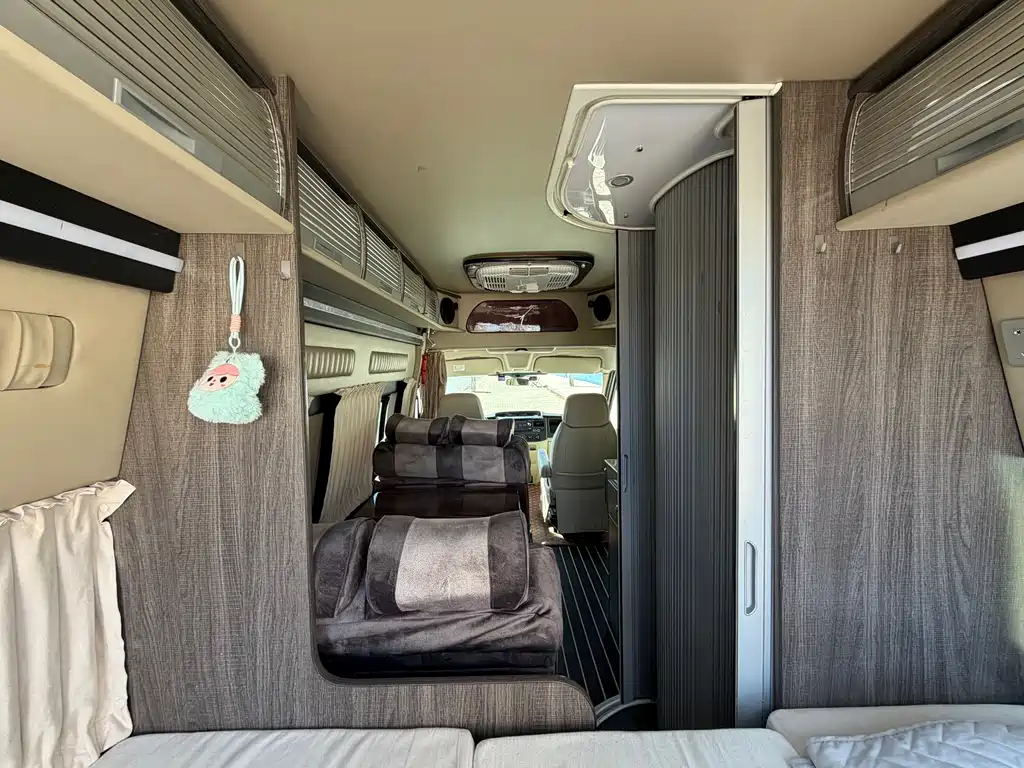 Ford Transit Custom — фото 14