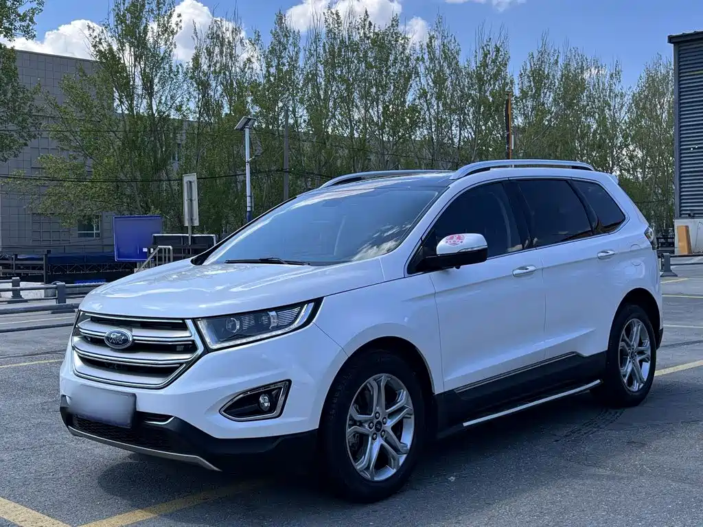 Ford Edge — фото 2