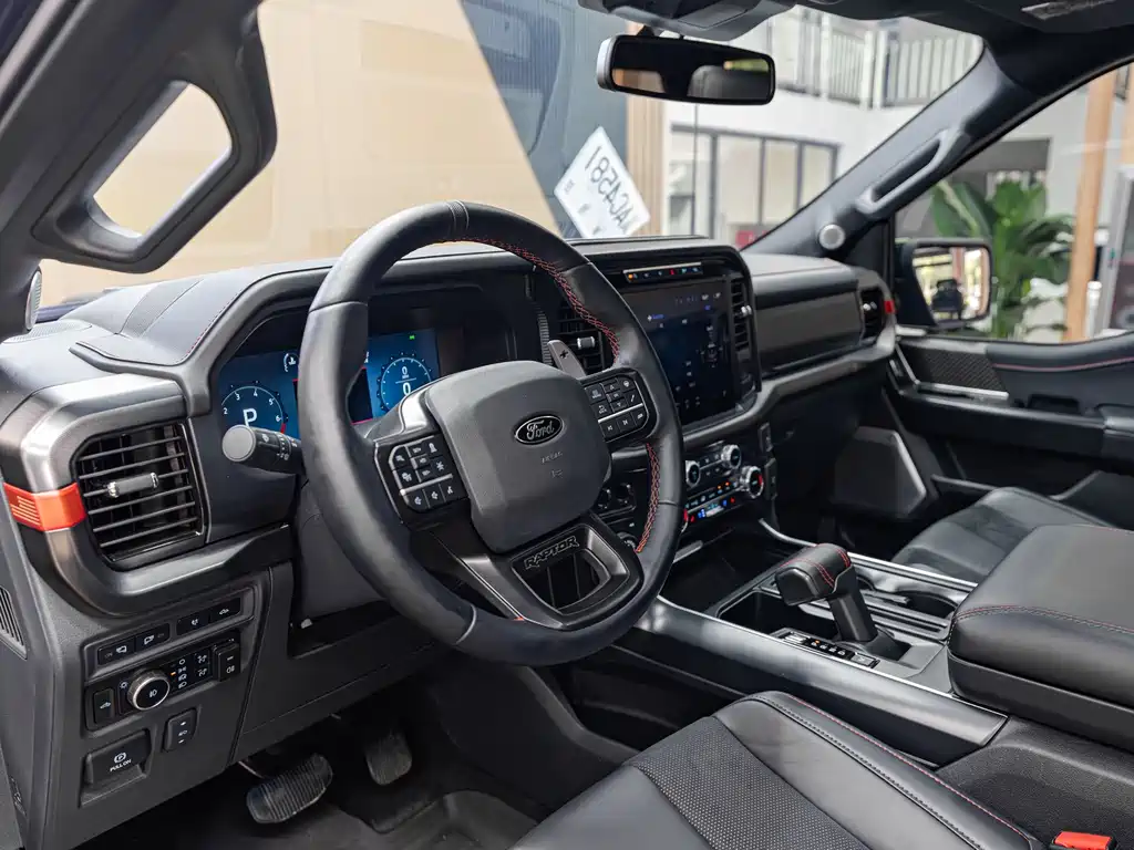 Ford F-150 Raptor — фото 5