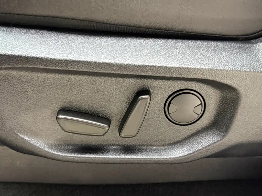 Ford Ranger — фото 17