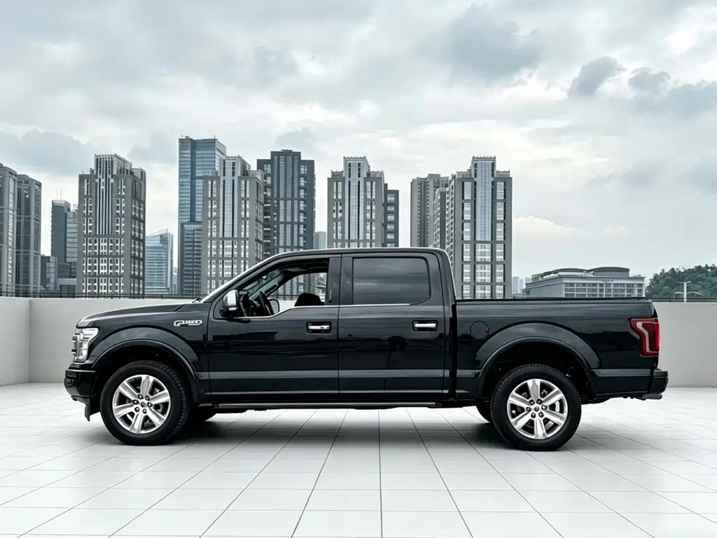 Ford F-150 Raptor — фото 14