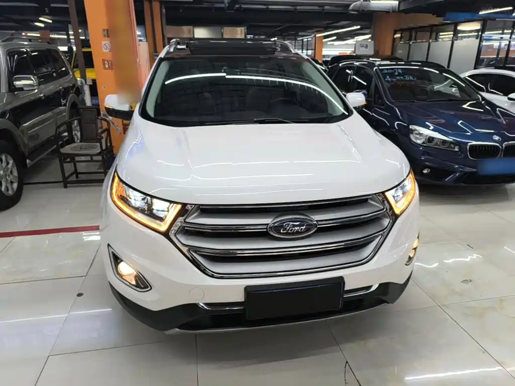 Ford Edge — фото 3