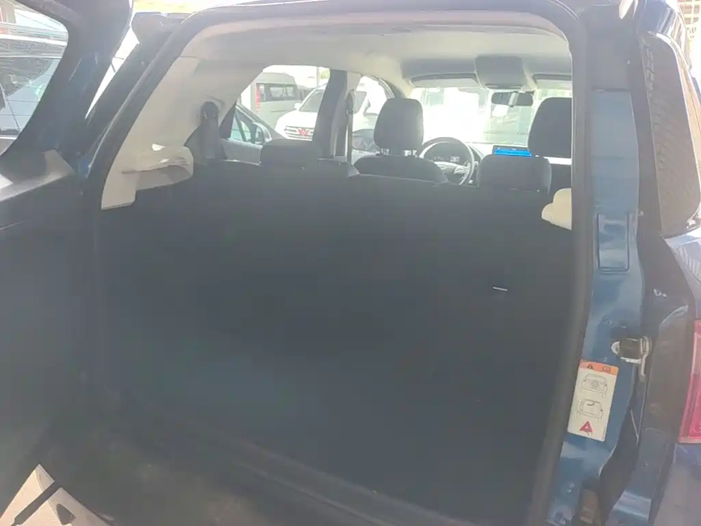 Ford Ecosport — фото 15