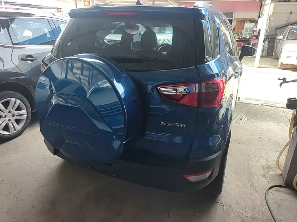 Ford Ecosport — фото 4