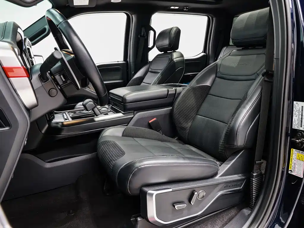 Ford F-150 Raptor — фото 10