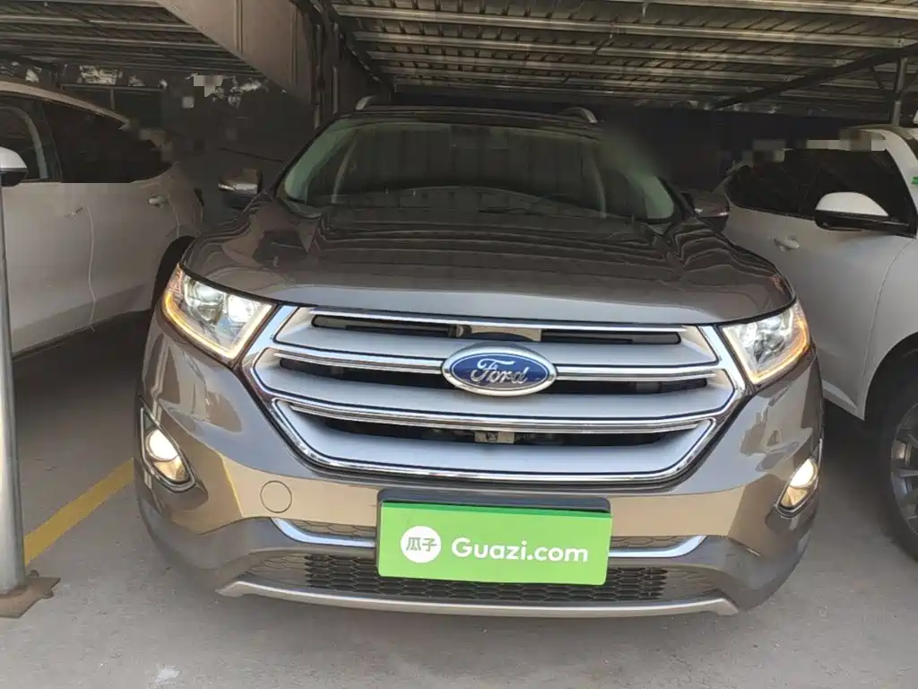 Ford Edge — фото 3