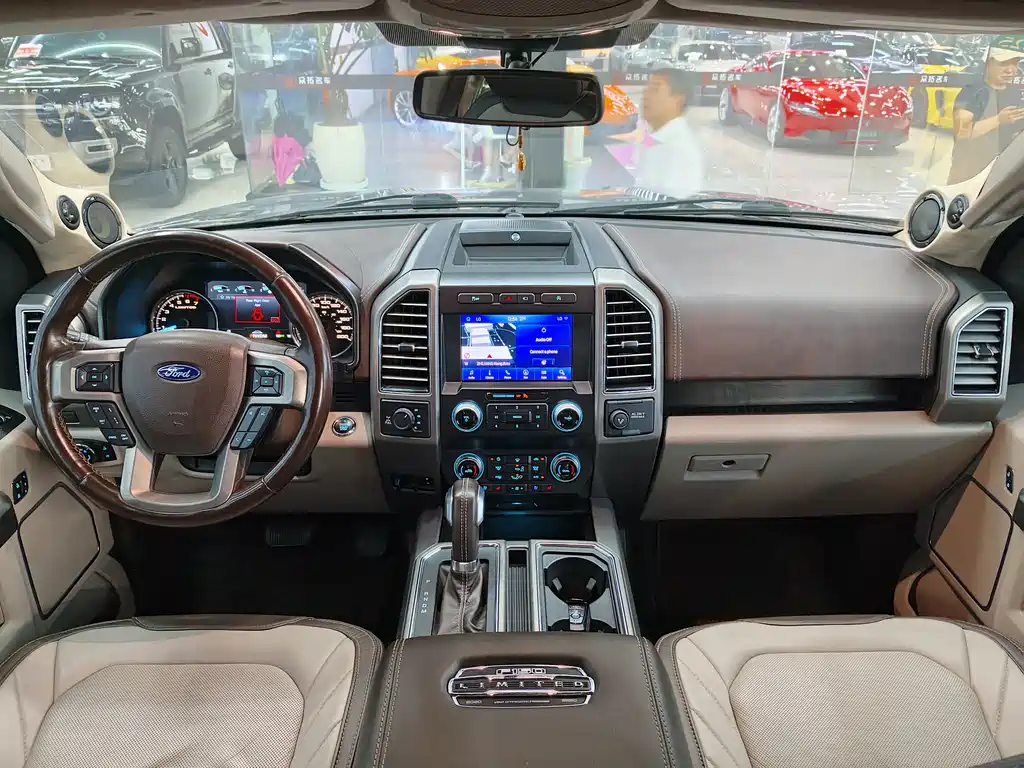 Ford F-150 Raptor — фото 6