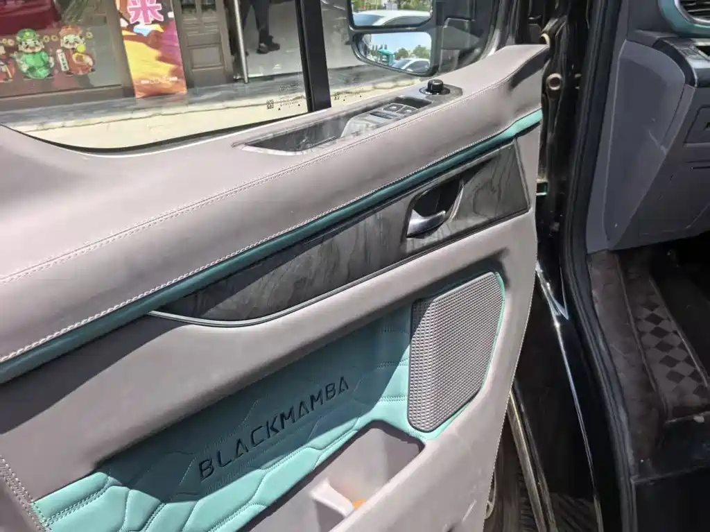 Ford Tourneo — фото 4