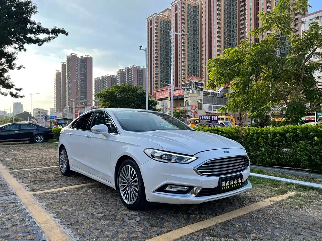 Ford Mondeo — фото 3