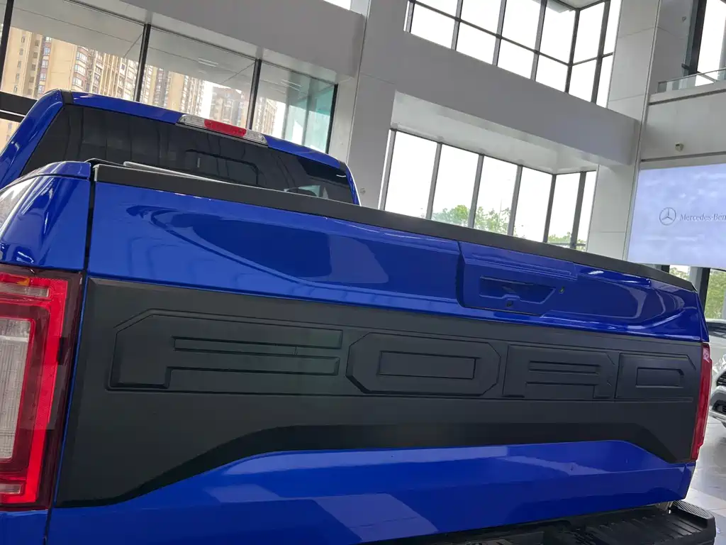 Ford F-150 Raptor — фото 18