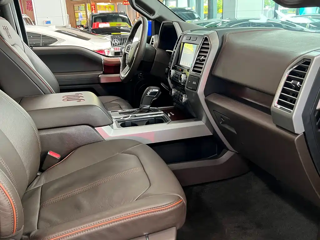 Ford F-150 Raptor — фото 24