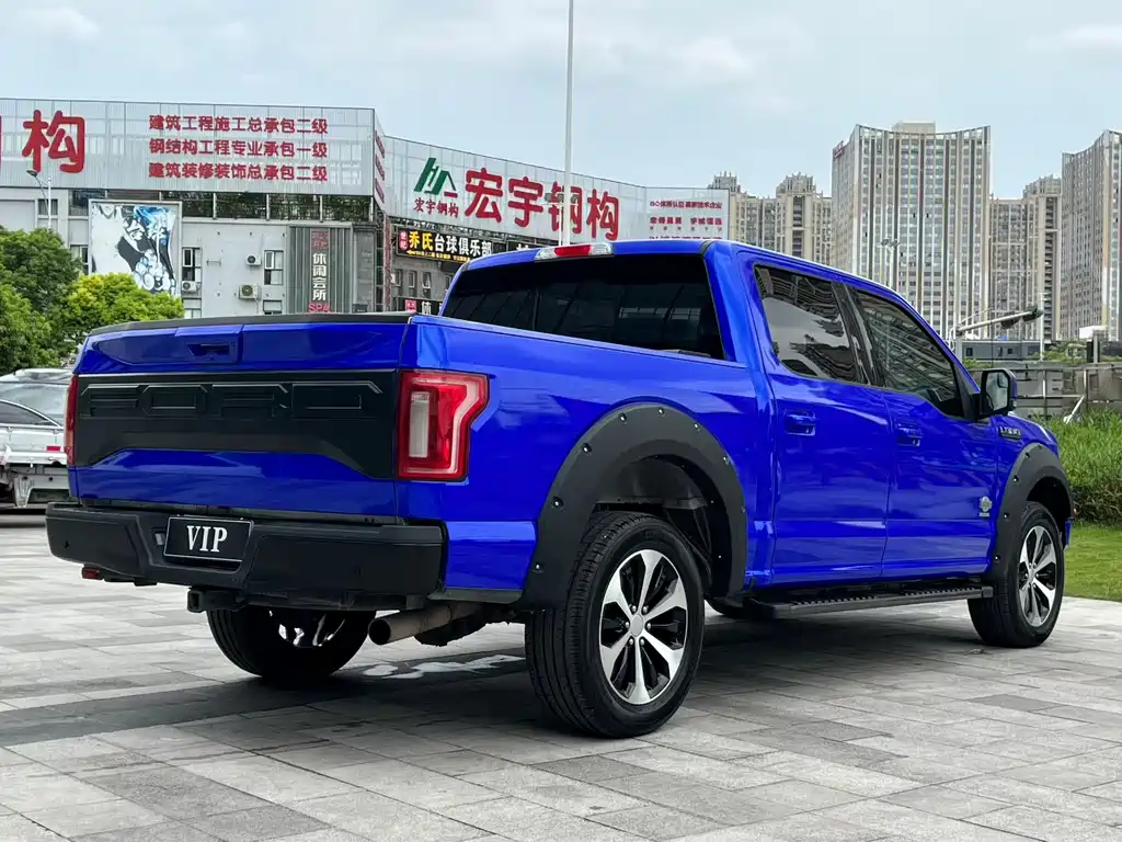 Ford F-150 Raptor — фото 5