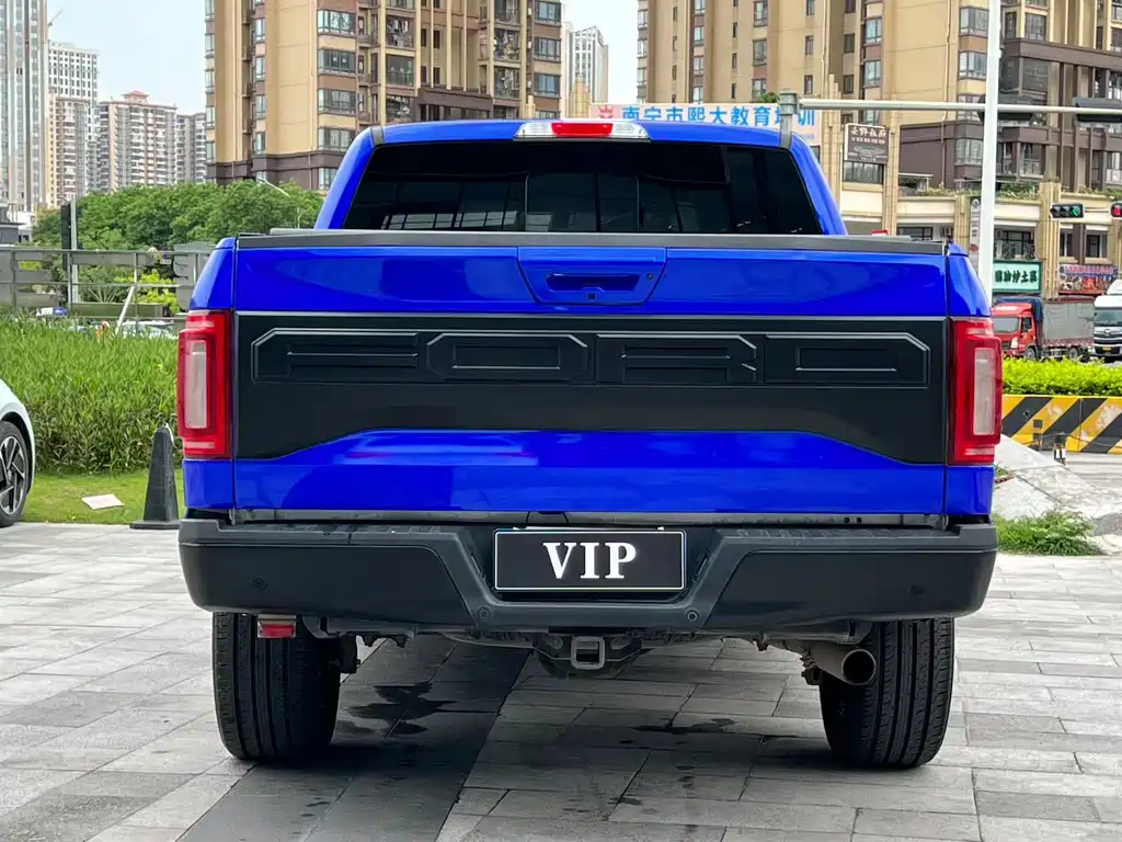 Ford F-150 Raptor — фото 6