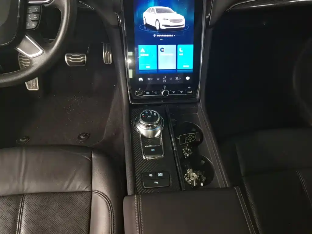 Ford Taurus — фото 14
