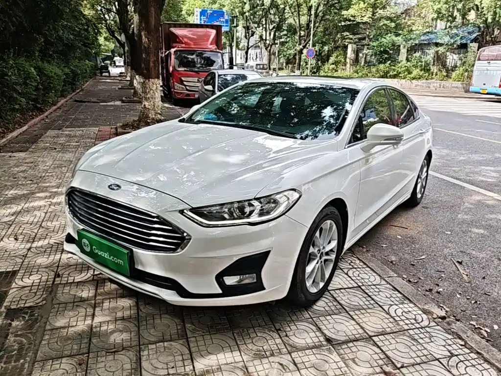 Ford Mondeo — фото 2