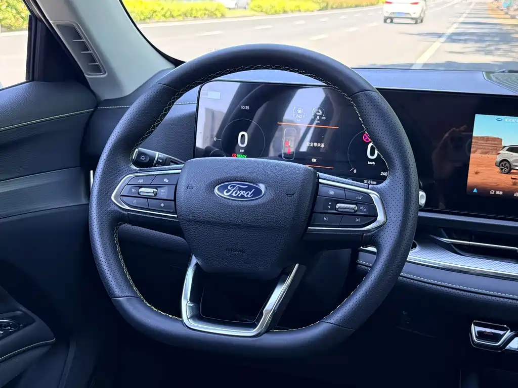 Ford Equator Sport New Energy — фото 11