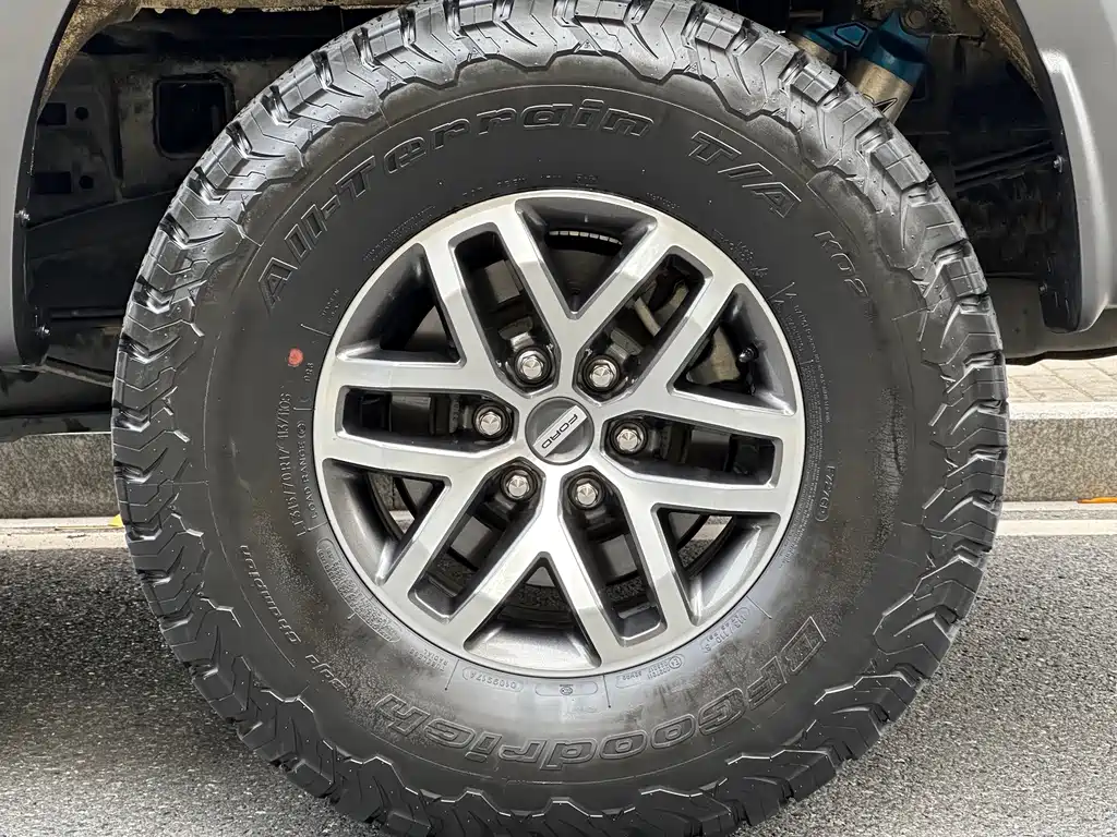 Ford F-150 Raptor — фото 26