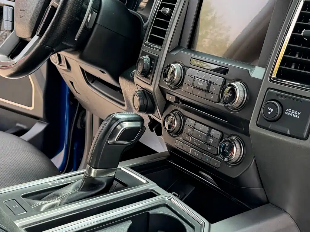 Ford F-150 Raptor — фото 14