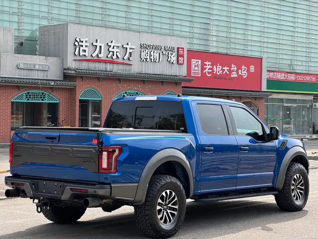 Ford F-150 Raptor — фото 8