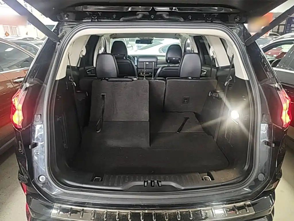 Ford Edge — фото 19