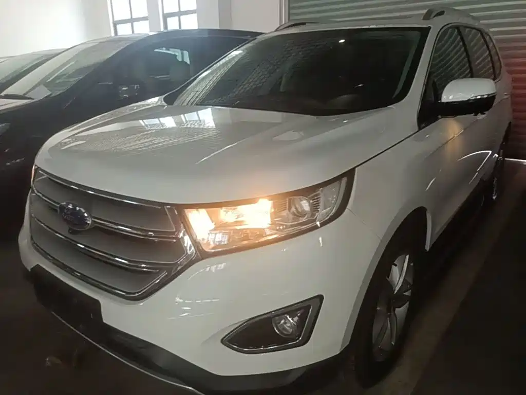 Ford Edge — фото 2