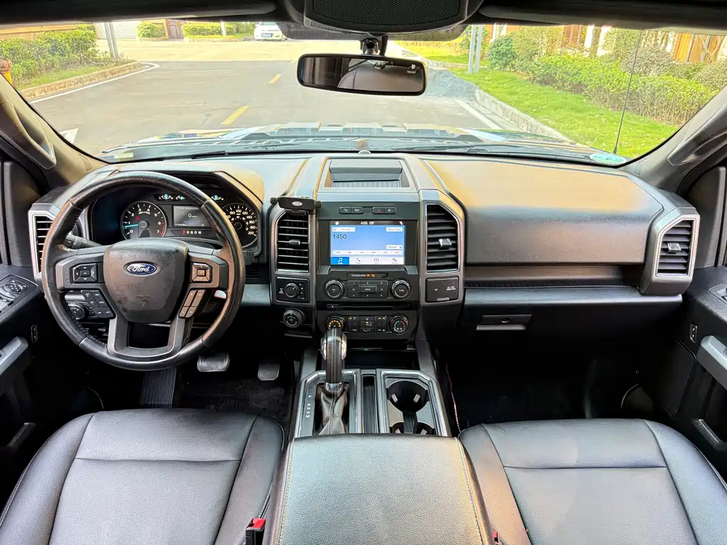 Ford F-150 Raptor — фото 5
