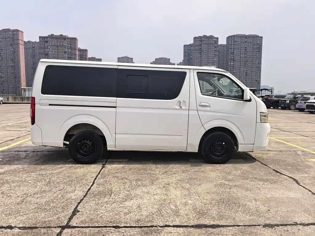 Foton Fengjing G7 — фото 4