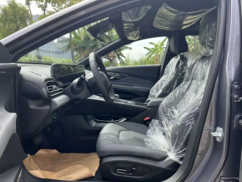GAC Motor Shadow Leopard — фото 9