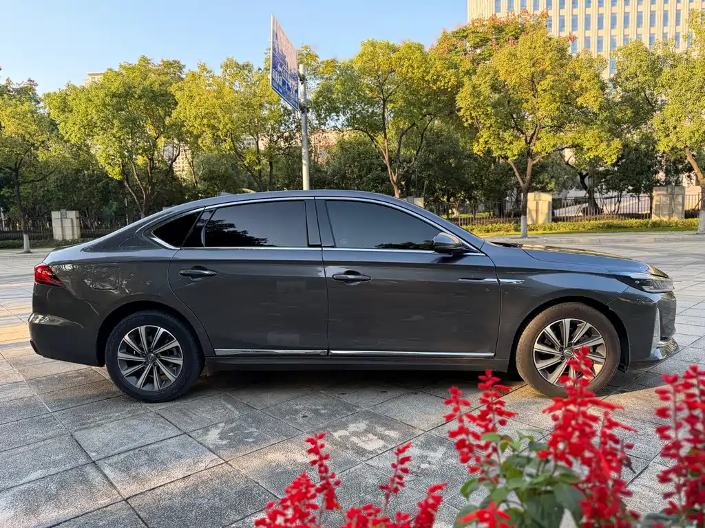 GAC Motor Trumpchi GA8 — фото 4