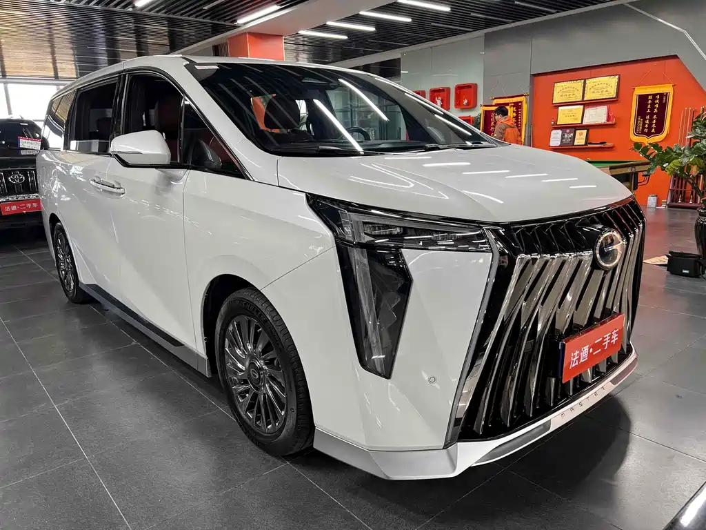 GAC Motor Trumpchi M8 — фото 3