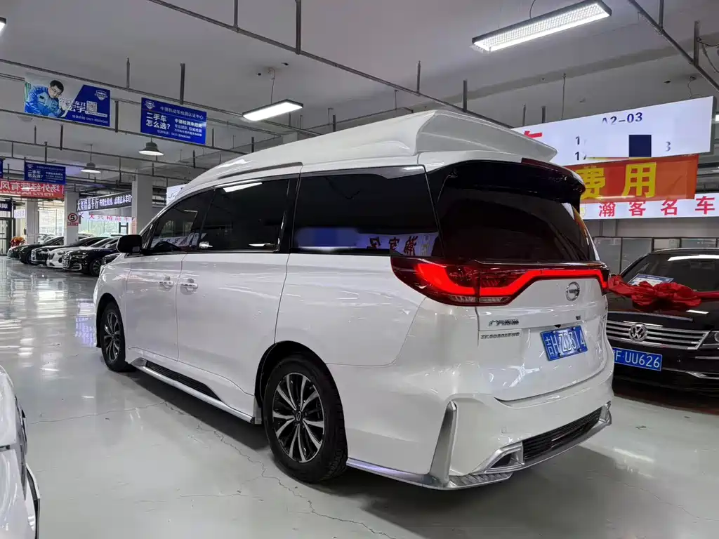 GAC Motor Trumpchi M8 — фото 6