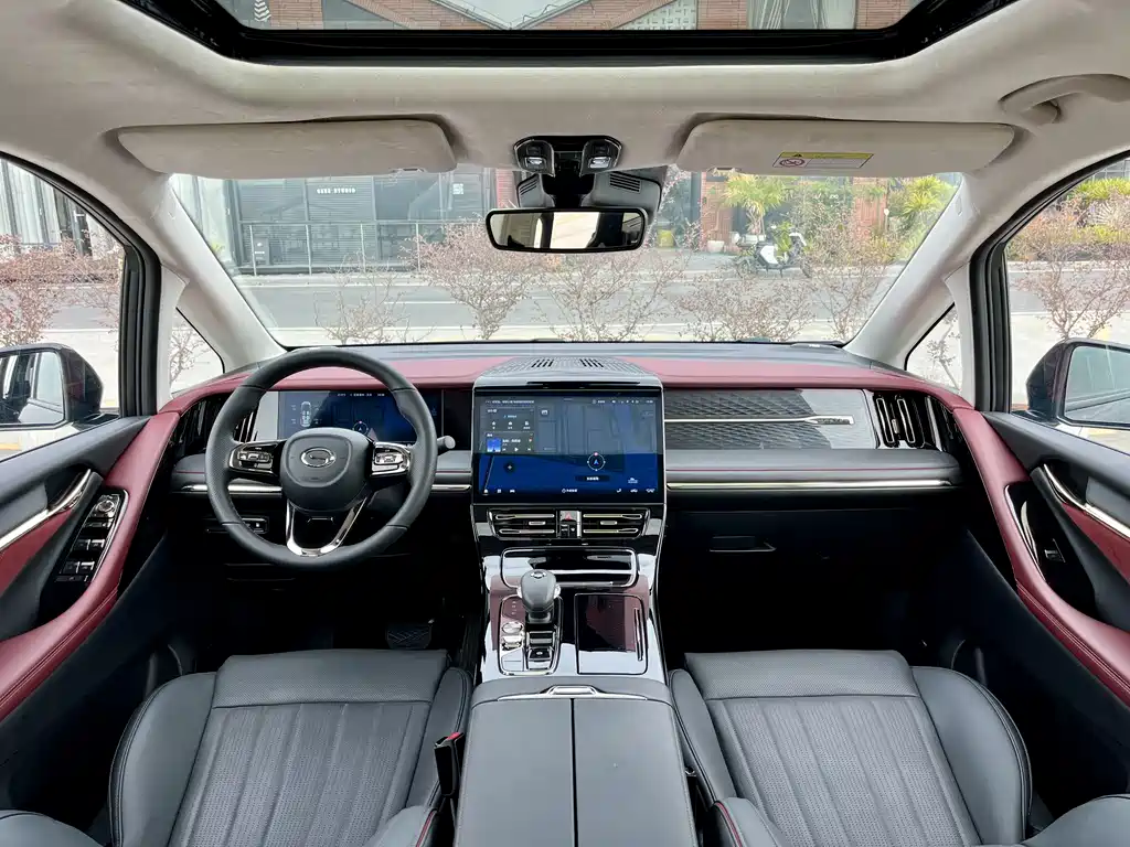 GAC Motor Trumpchi E9 — фото 11