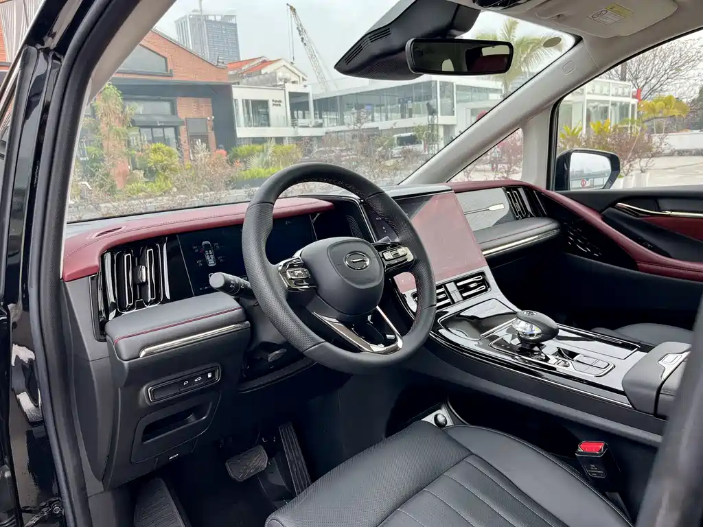 GAC Motor Trumpchi E9 — фото 19
