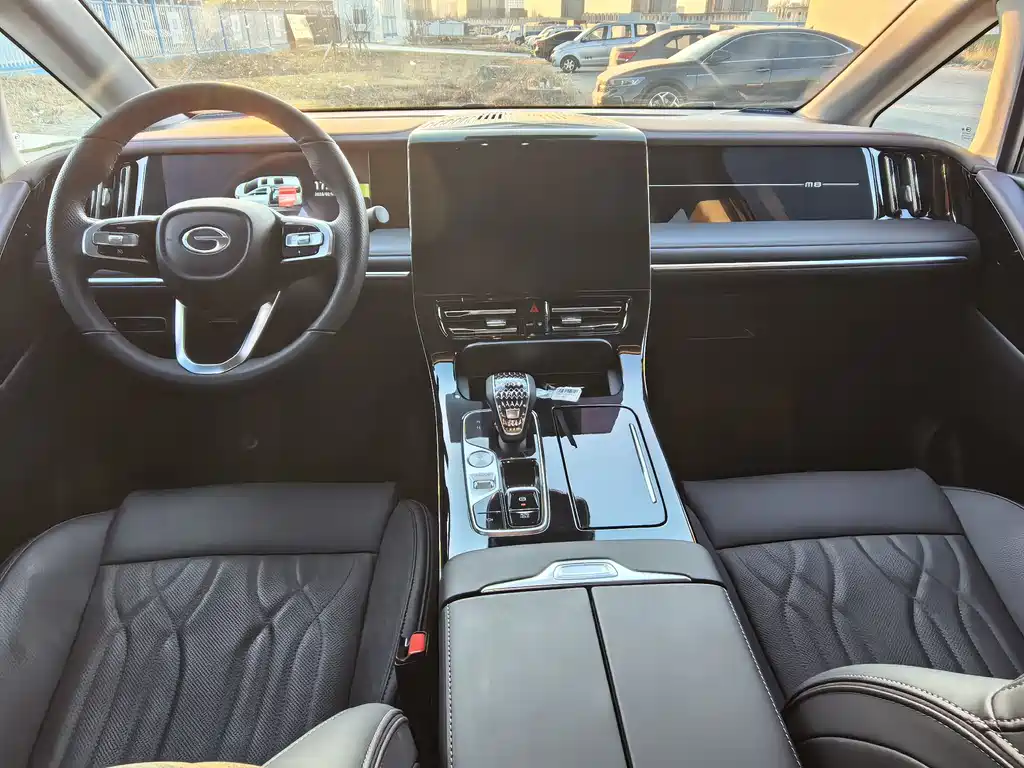 GAC Motor Trumpchi M8 — фото 8