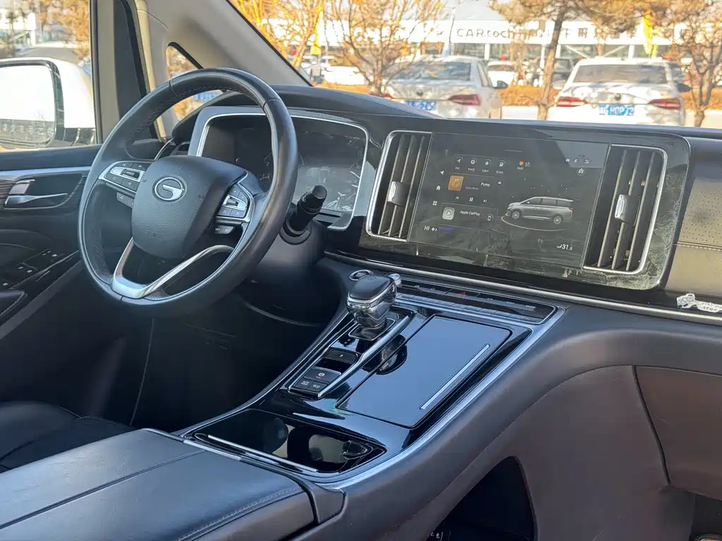 GAC Motor Trumpchi M8 — фото 21
