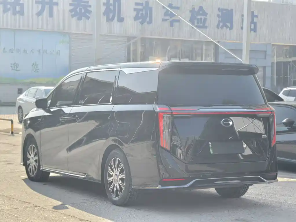 GAC Motor Trumpchi E9 — фото 7