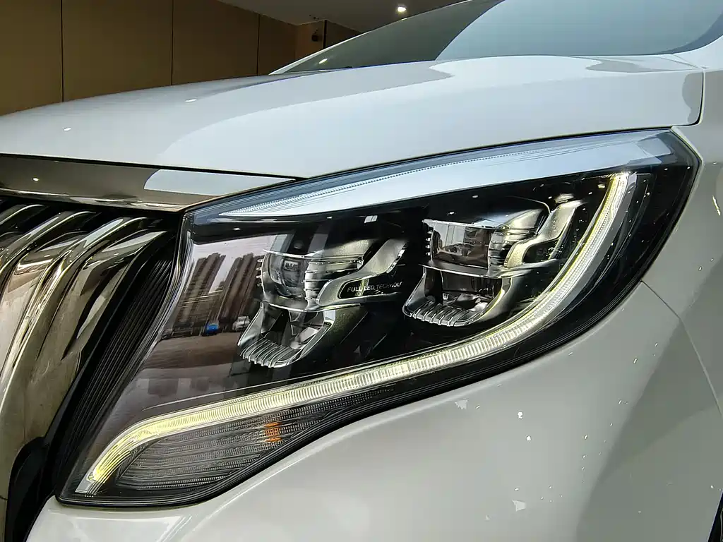 GAC Motor Trumpchi M8 — фото 24