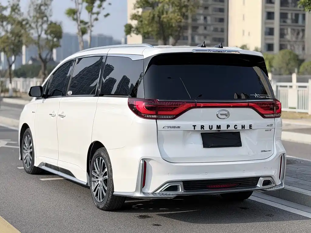 GAC Motor Trumpchi M8 — фото 15