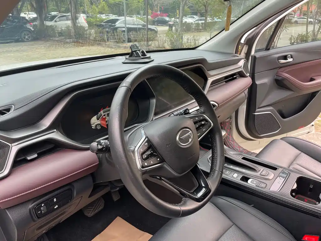 GAC Motor Trumpchi GS4 — фото 6