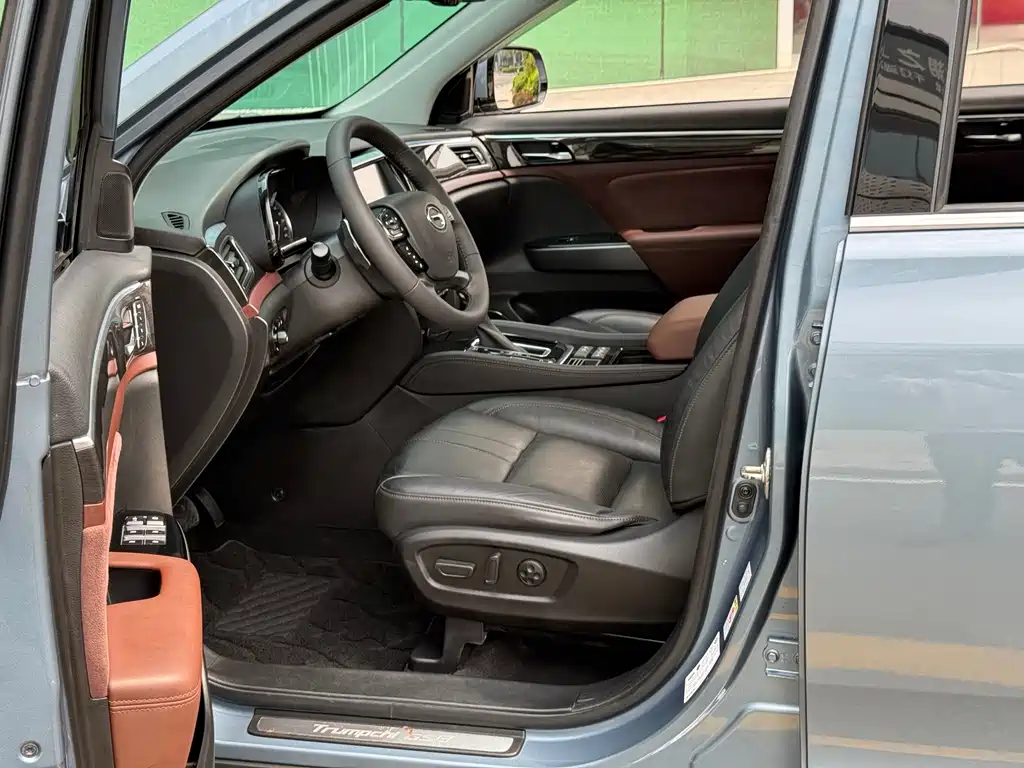 GAC Motor Trumpchi GS8 — фото 8