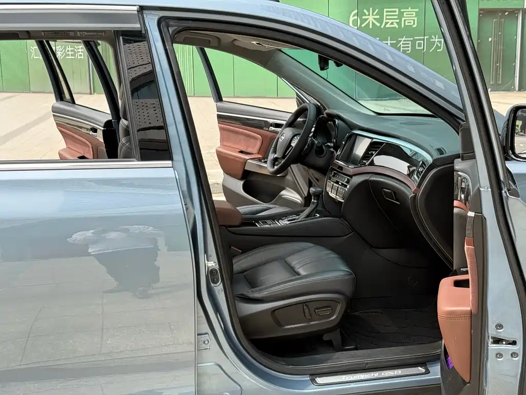 GAC Motor Trumpchi GS8 — фото 9