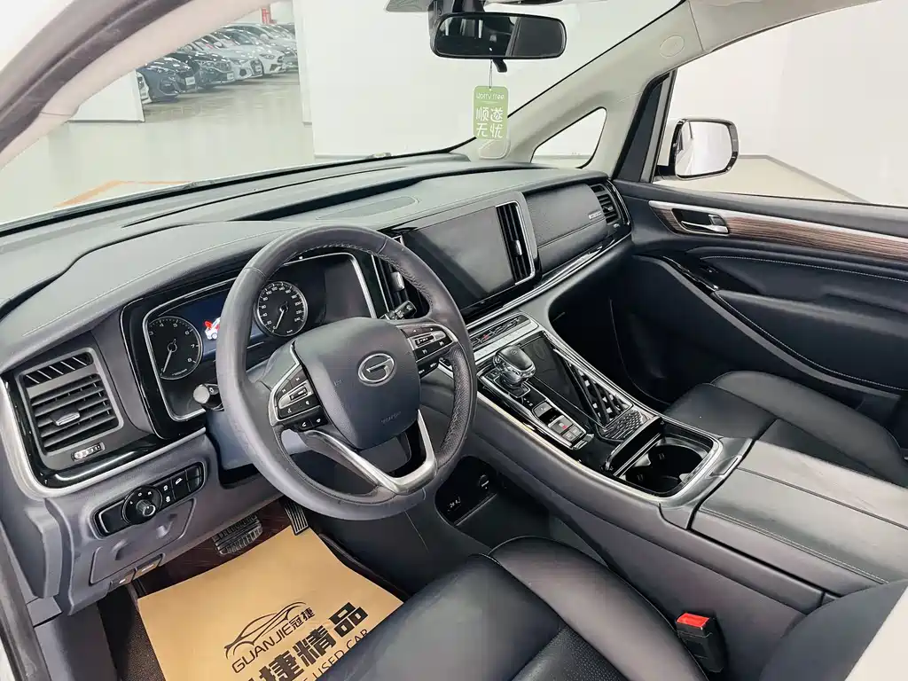 GAC Motor Trumpchi M8 — фото 5